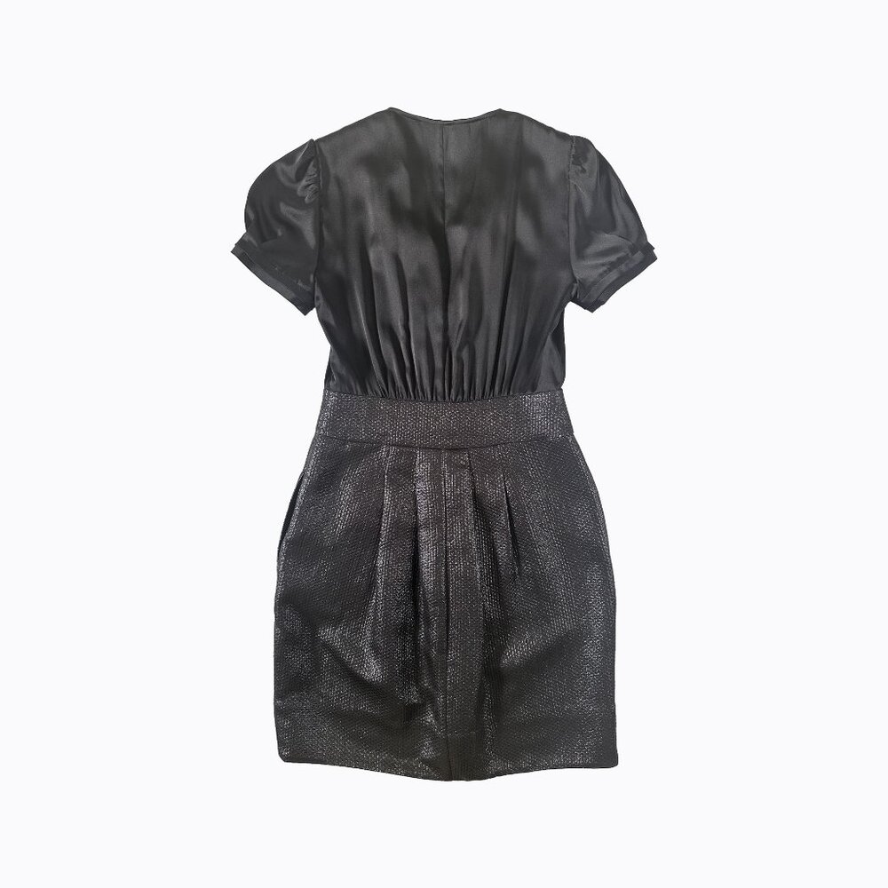 BCBGMaxAzria Black Silk Y2K Dress 4 Ruffle V-Neck Sheen Whimsigoth Coquette Chic - Picture 2 of 8